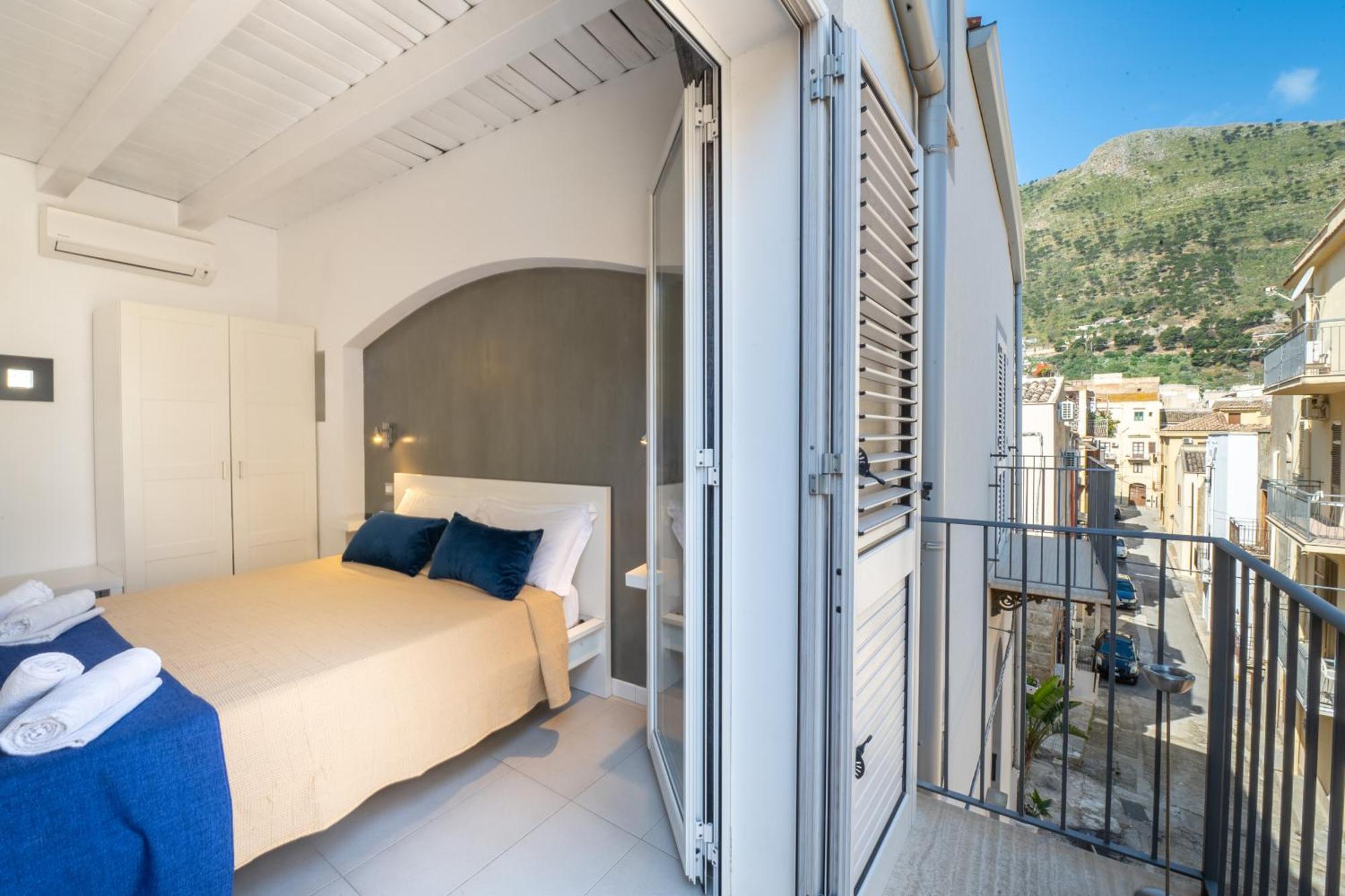 Opera Bed and breakfast